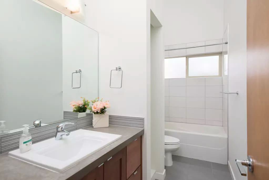 Private Bathroom with Tub