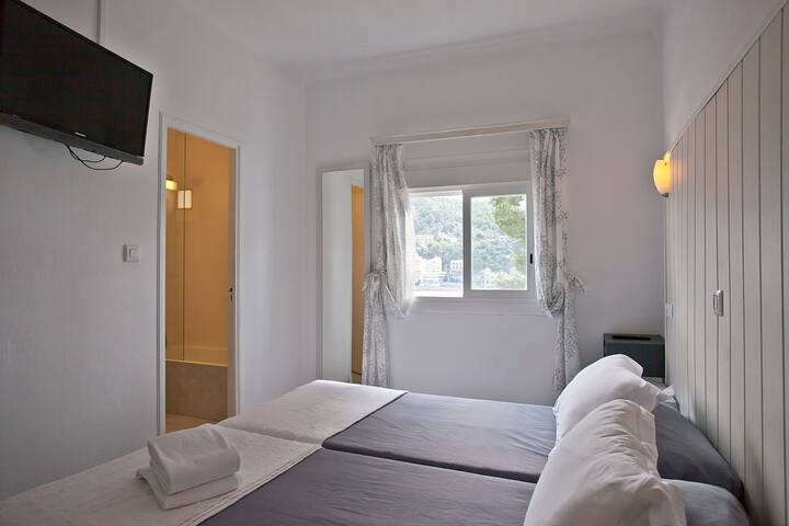Sea View Twin Room - Citric Hotel Soller
