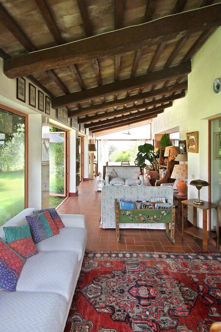 Sitting area
