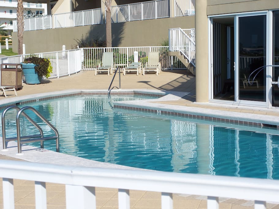 Outdoor Pool adjacent to Marina