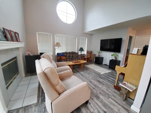 Beautiful 3 Bedroom, 2 Bath House gallery image 2