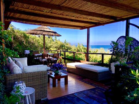 Beachfront bungalow villa on Sabaudia Circeo dunes
