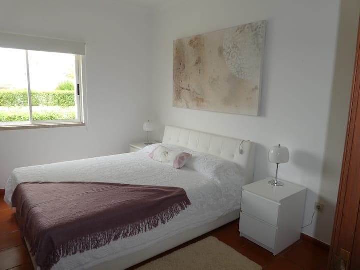 bedroom2 - with its private bathroom, air conditioning and king size bed - ground floor