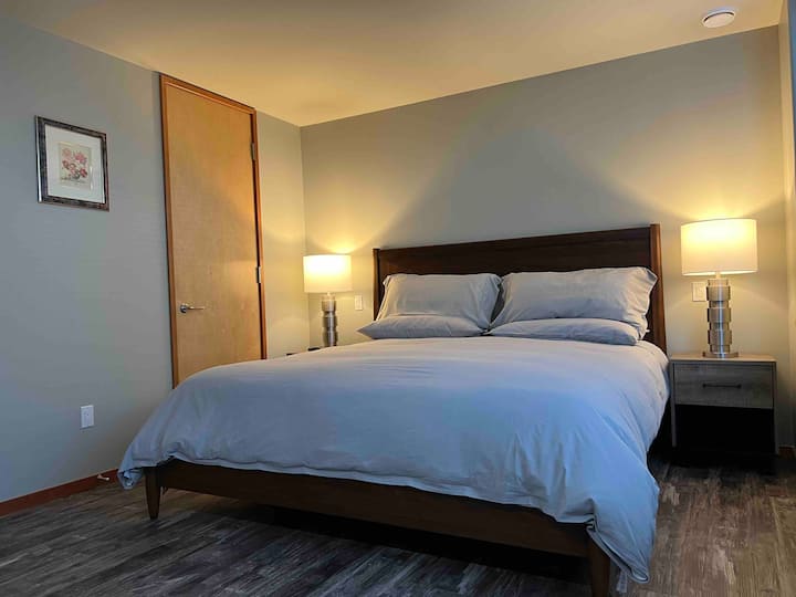 غرفة نوم بحجم كينغ