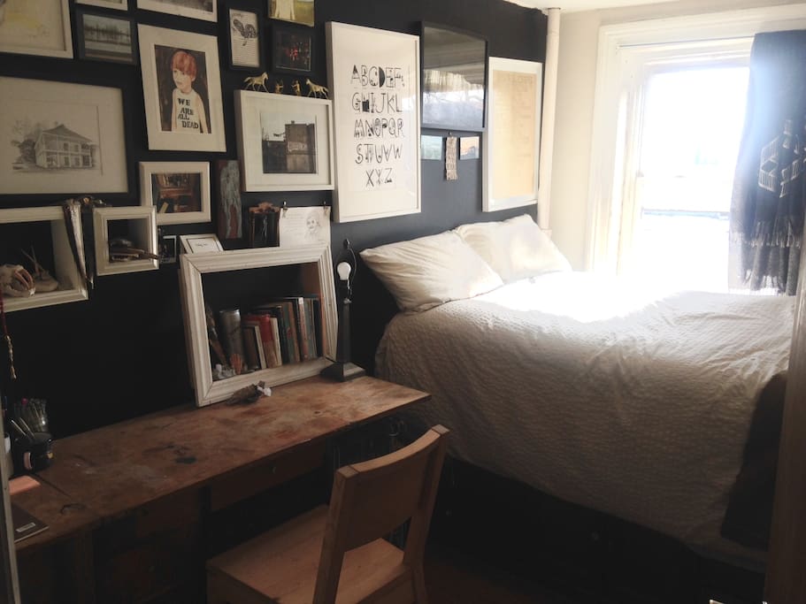 Private bedroom
