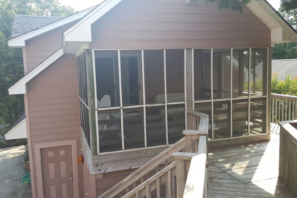 Screen Porch