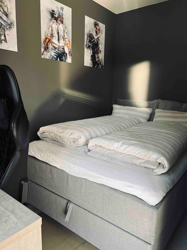 غرفة النوم 1