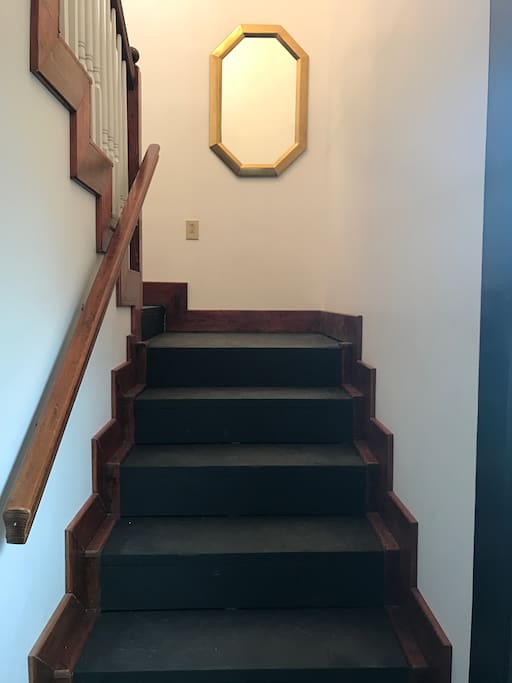 Welcome to the Nonesuch Guesthouse! After you park in the enclosed two car garage, find your way up the stairs to your private apartment.