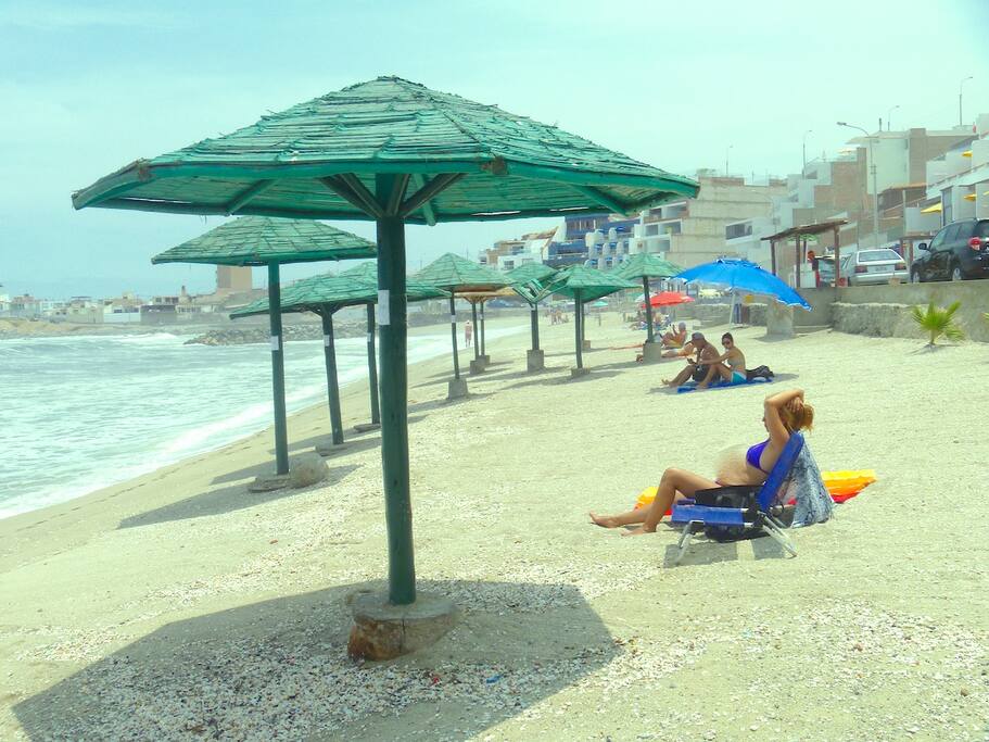 Playa Las Sombrillas