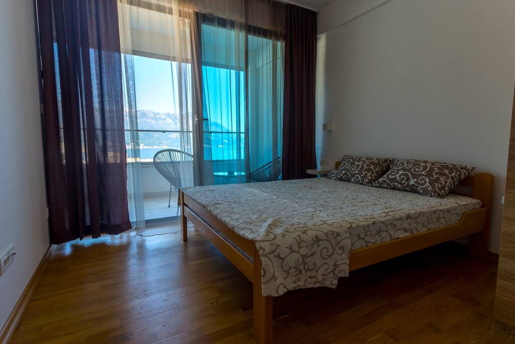 Bedroom, Balcony, Sea View