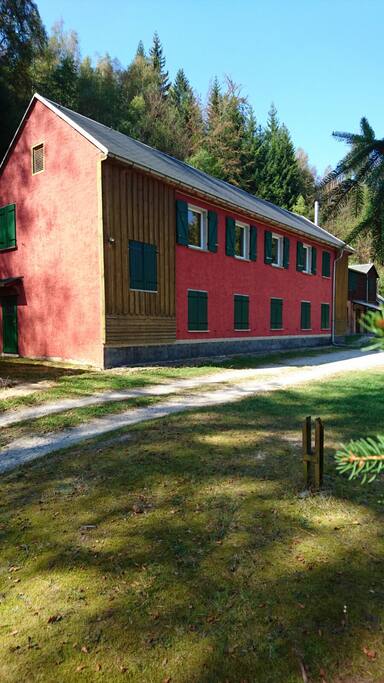 Sommer am Gruppenhaus