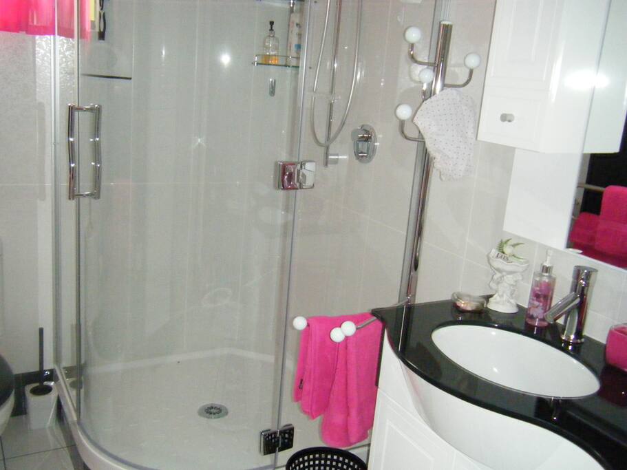 His and Her Basins