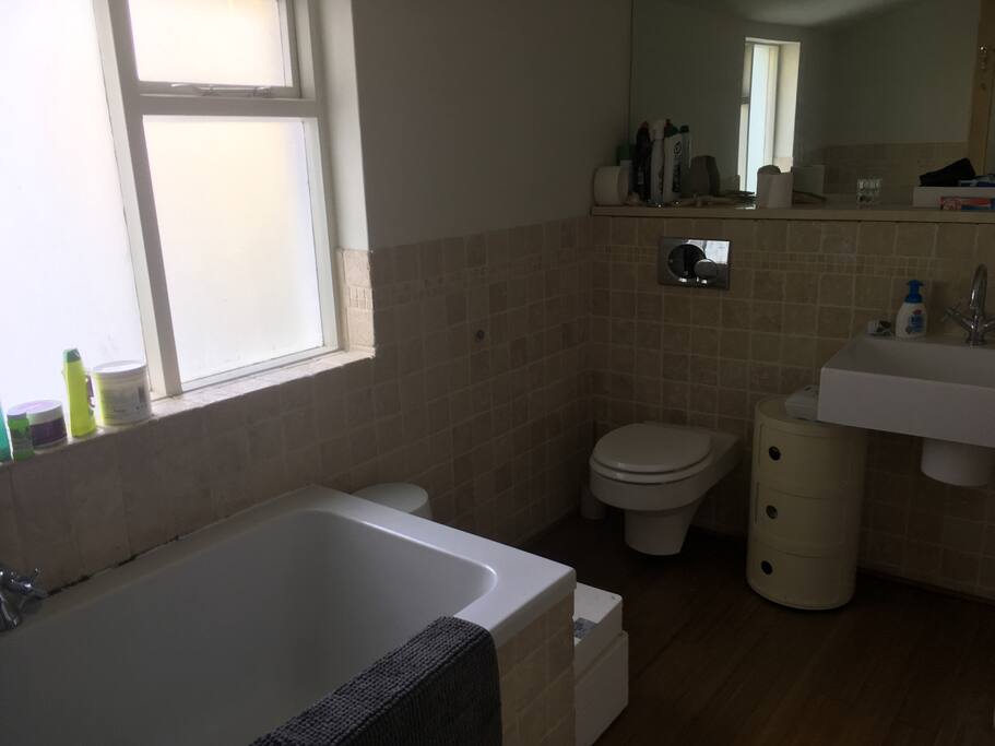 Main bathroom