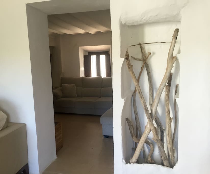 Tv room with fireplace