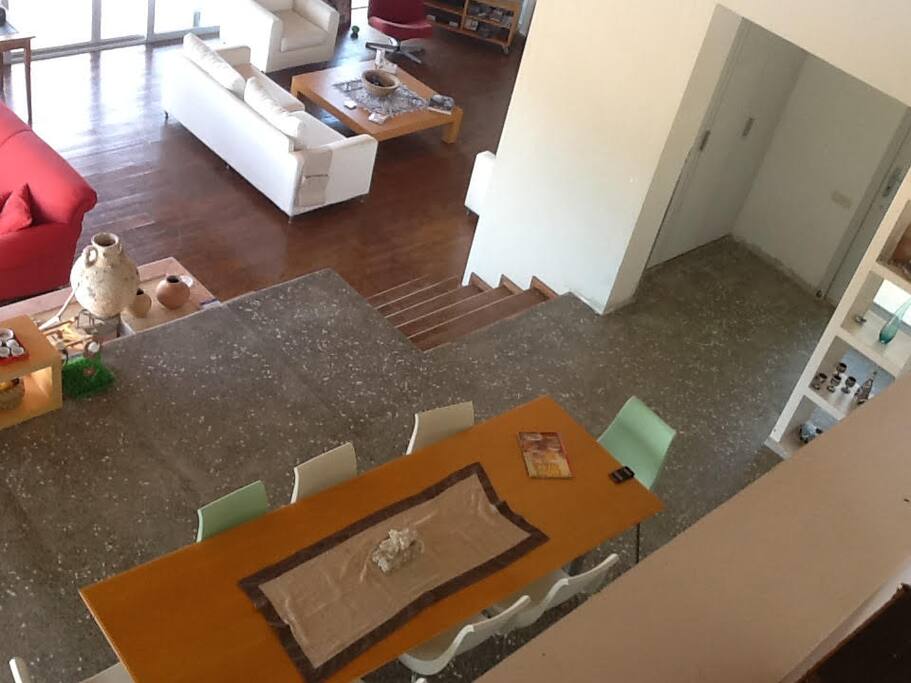 YEMEK ODASI ve SALON (asma kattan görünüm)
