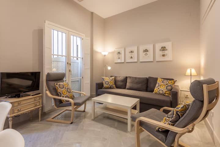 Amazing Apartment In The Best City Center Location - Séville