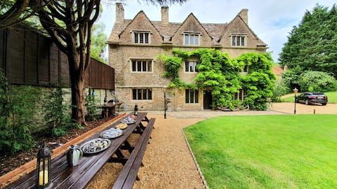 Popular Airbnb listing: Huge 9 Bed Manor- Gardens, Play Area, Bomb Shelter in Frome