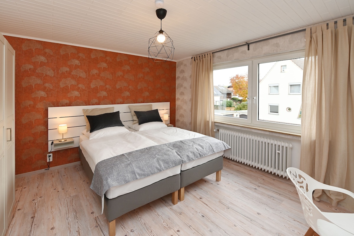 Udobna spavaća soba