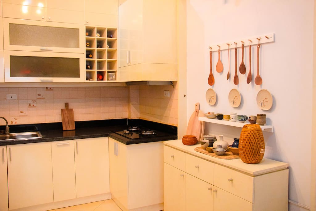 Kitchen with full furniture