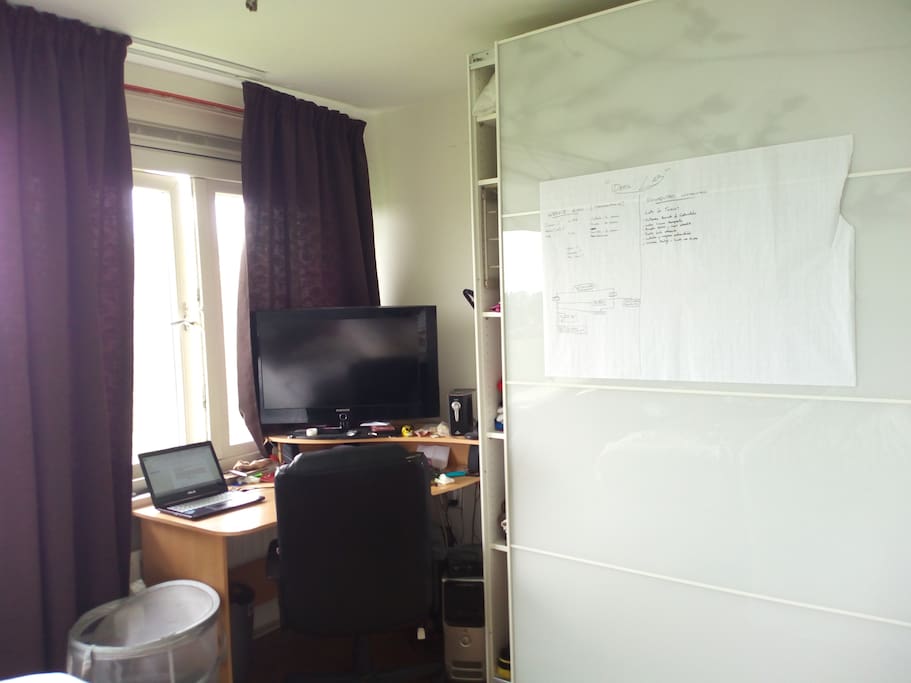 The Room has a LCD TV so you can easily connect your laptop and enjoy a movie as well as some space in the wardrobe to hang your clothing