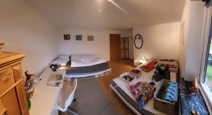 Bedroom 5 panorama