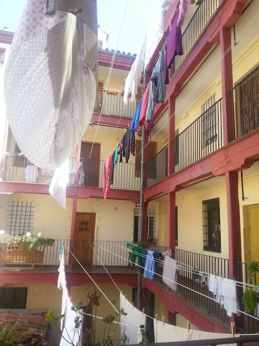 patio inside the building "corrala"