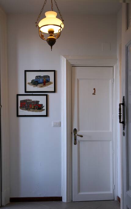 Particolare ingresso