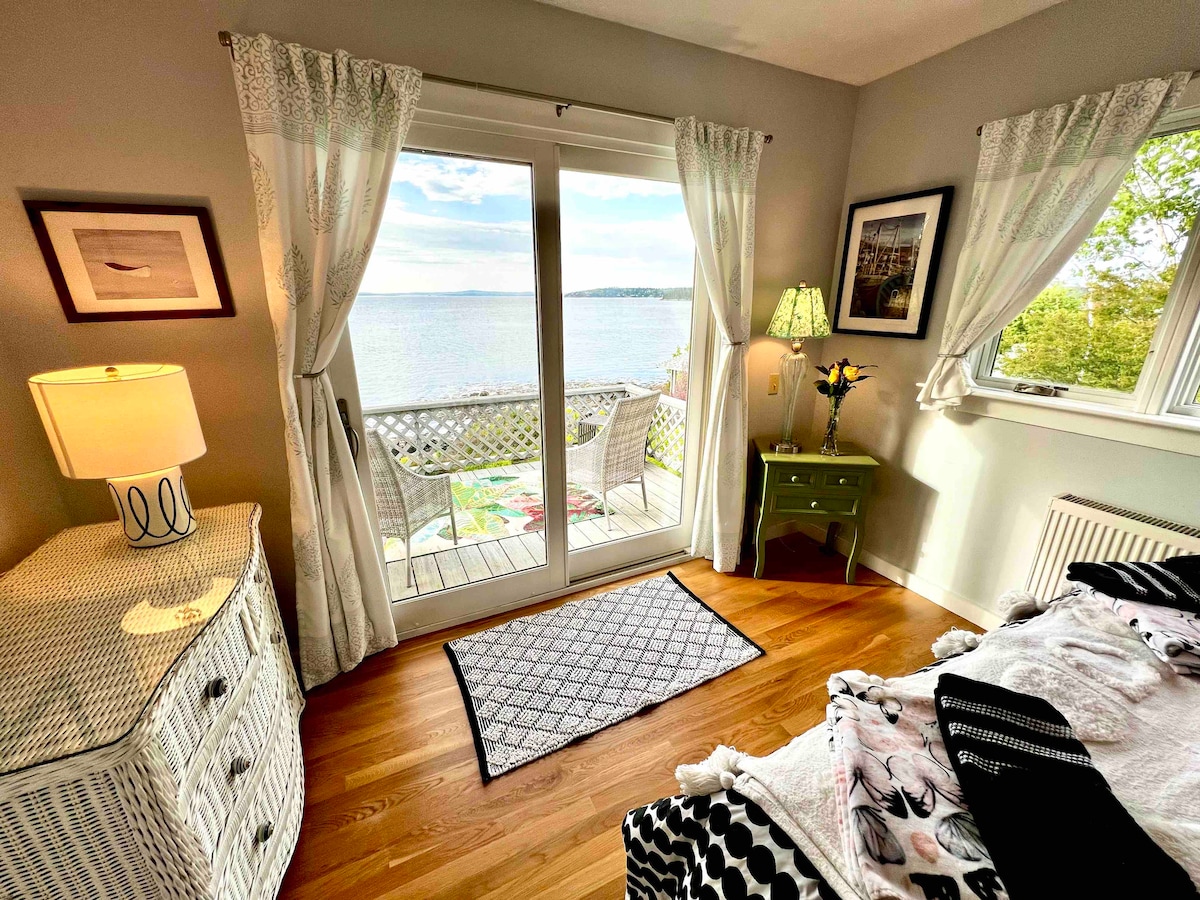 Dormitorio delantero con control deslizante a la terraza 