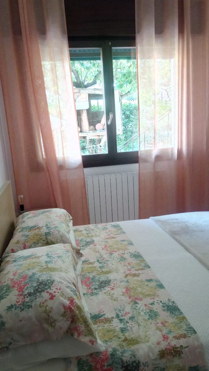 izba 1 dvojlôžko + jednolôžková posteľ