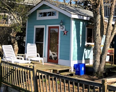 Creekside Cottage (Tiny Home)
