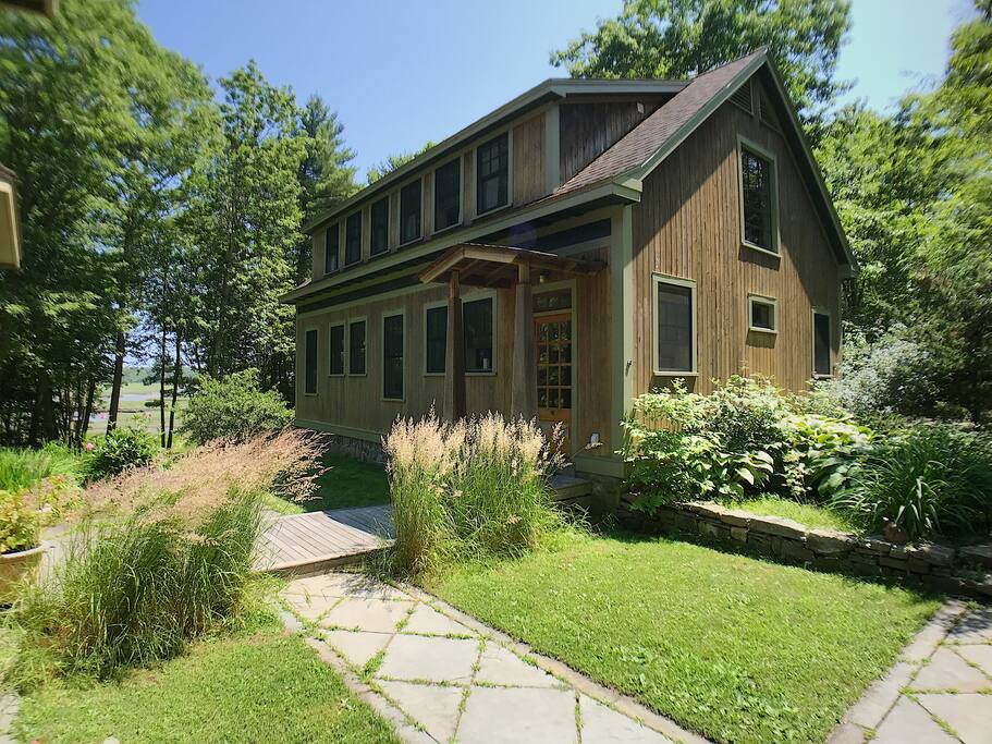 EcoParadise in Kittery Point Maine Guest suites for Rent in Kittery