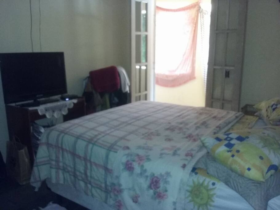 Quarto com TV