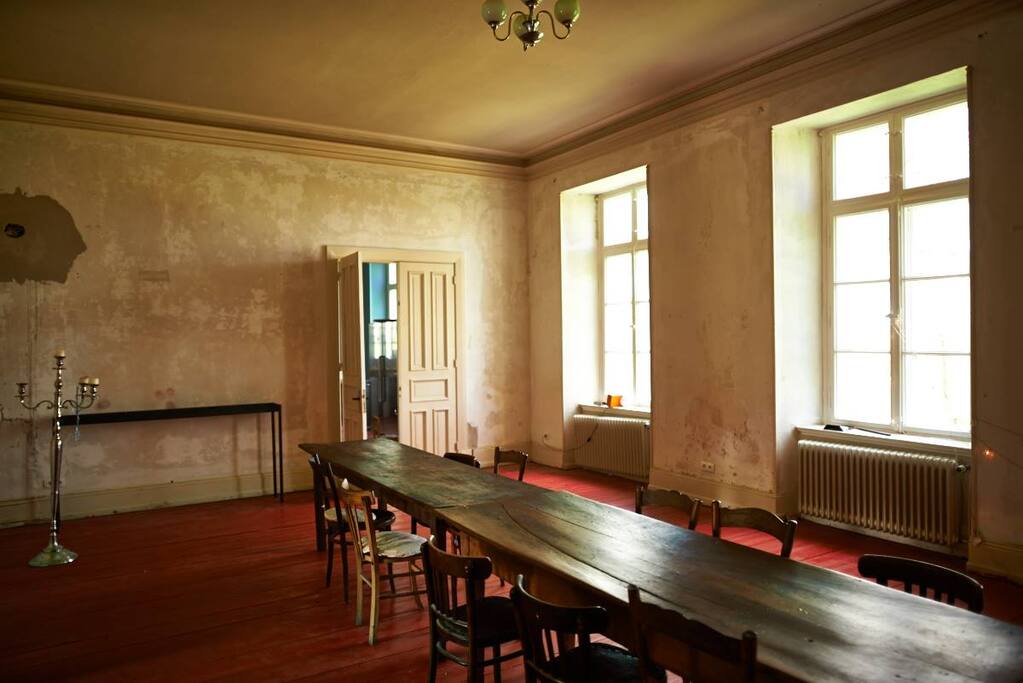 Ballsaal (gemeinschaftsraum)