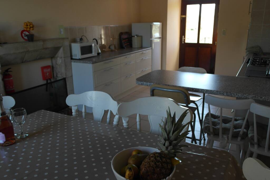 The well equipped kitchen.
