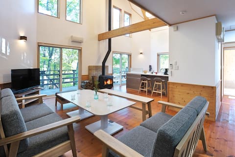 Big Cabin in forest villa area