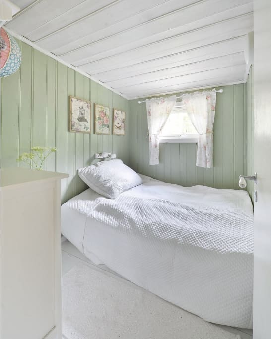 The green bedroom - bed 1.40 xm