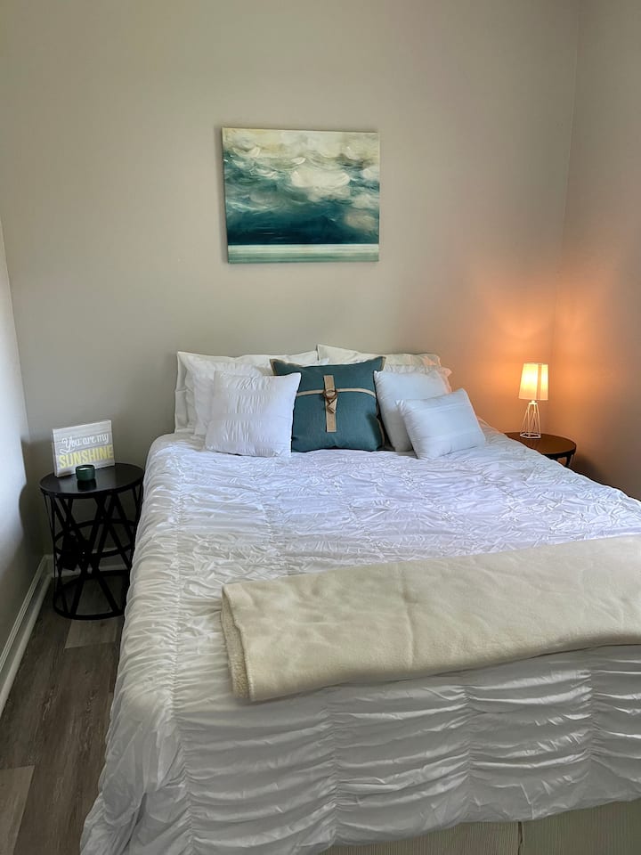 2º Dormitorio con cama Queen 