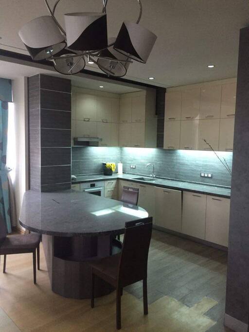Kitchen / Кухня