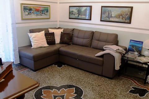 Proprietà Airbnb di successo: Aunt Lucia's House (010025-LT-1017) a Genova