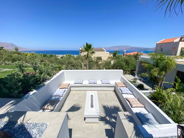 Villa Lydia | New luxury villa with infinity pools gallery image 2