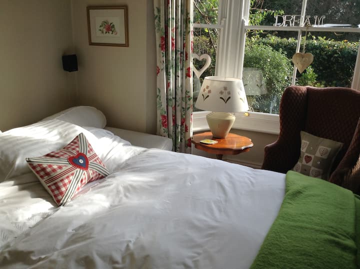 Pretty Victorian Cottage - Sevenoaks
