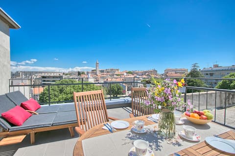 Ancora Center Apartment