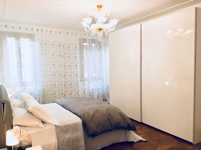 Central apartment, between Rialto & St Mark’Square