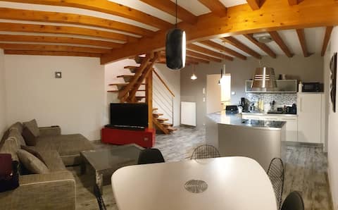 Village house 8 minutes from Millau