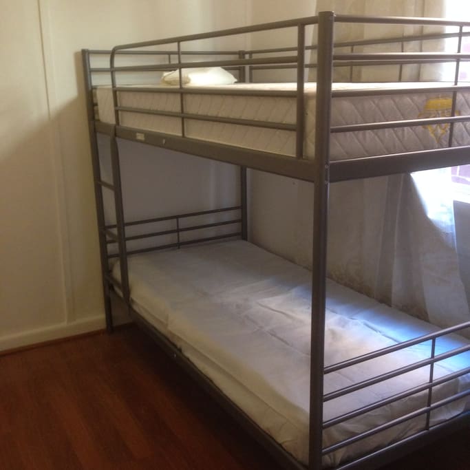 Comfortable share room bed