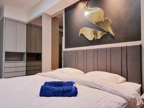 HUGO Style Podomoro 2BR Modern Luxurious Apart