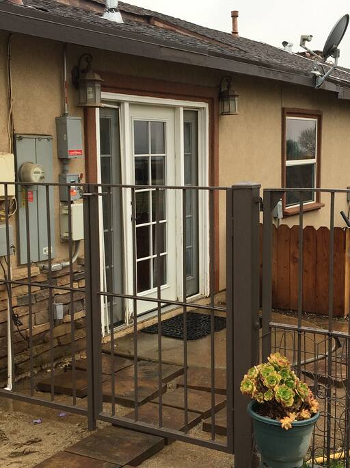 Private Entrance