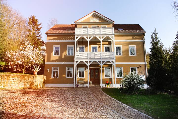 Gastezimmer Privatzimmer In Apolda Gunstig Mieten Unterkunft