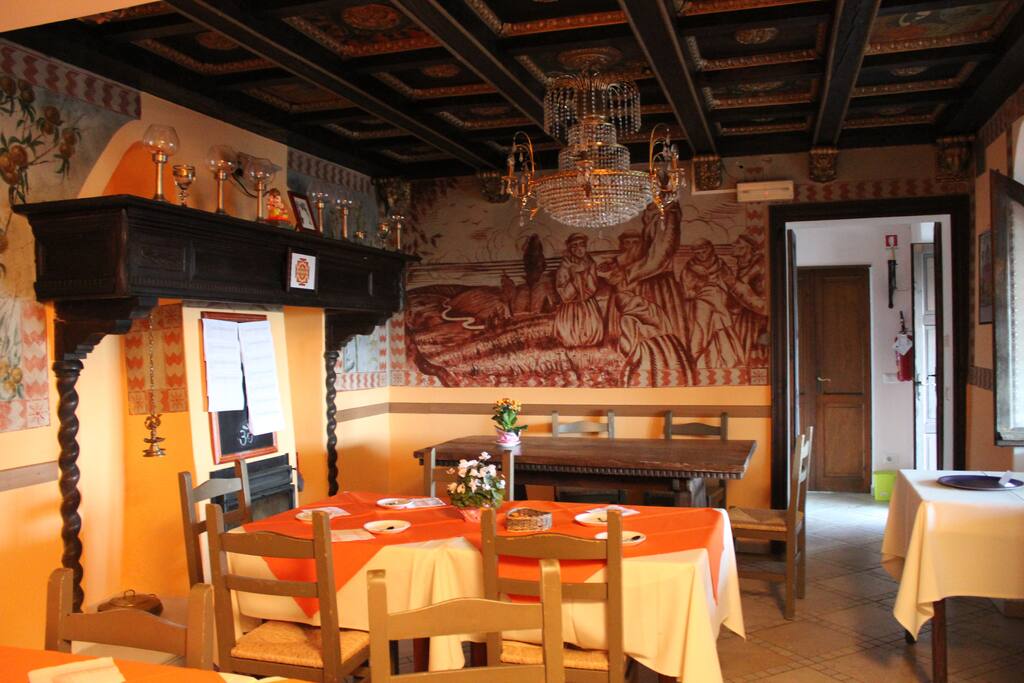 Sala da pranzo in comune