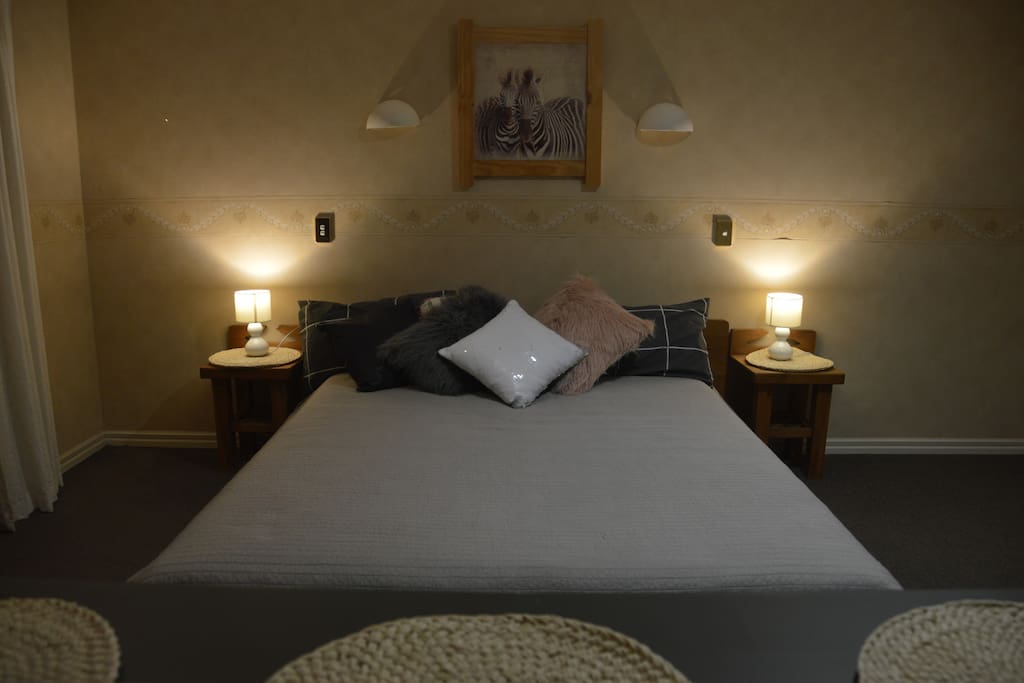Very comfortable queen size bed